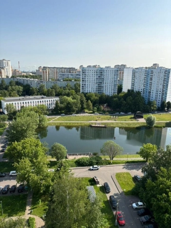 Купить квартиру в Москве. Вариант № 10429741, 26, площадь -  квм, цена 15000000 рублей