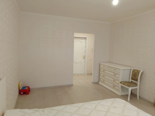 Купить однокомнатную квартиру в районе Дзержинский в Волгограде. Вариант № 20042, 9, площадь -  квм, цена 6390000 рублей