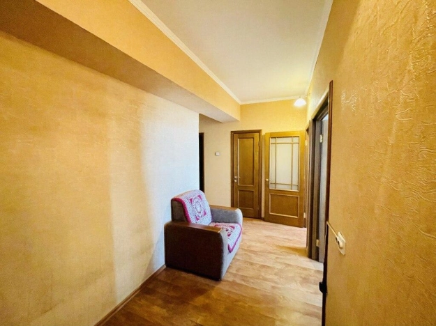 Купить квартиру в Улан-Удэ. Вариант № 10245483, 5, площадь -  квм, цена 12000000 рублей