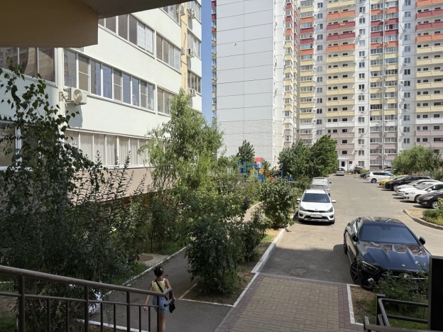 Купить однокомнатную квартиру в Краснодаре. Вариант № 1155133, 10, площадь - квм, цена 3650000.0000 рублей