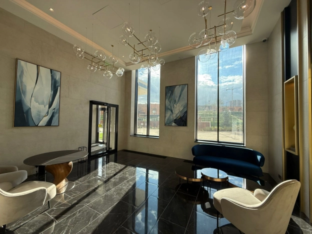 Купить квартиру в Москве. Вариант № 9216540, 18, площадь -  квм, цена 25000000 рублей