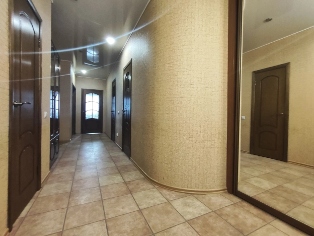 Купить квартиру на улице Октябрьская в Белгороде. Вариант № 6878332, 16, площадь -  квм, цена 9350000 рублей