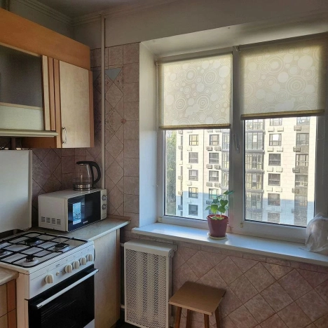 Купить двухкомнатную квартиру в районе Кировский в Ростове-на-Дону. Вариант № 3354363, 3, площадь -  квм, цена 6000000 рублей