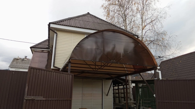 Купить дом в Иркутской области. Вариант № 6230635, 3, площадь -  квм, цена 8280000 рублей