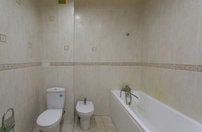 Купить дом в Микрорайоне Восточный, Тобольск в Тобольске. Вариант № 15483, 28, площадь -  квм, цена 14500000 рублей