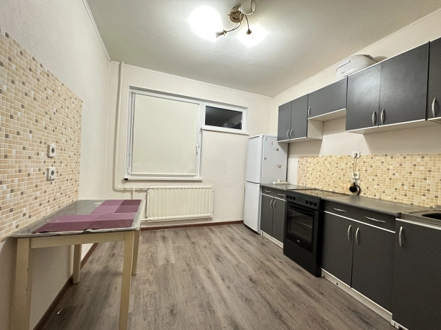 Купить квартиру у метро Зенит в Санкт-Петербурге. Вариант № 10126365, 0, площадь - квм, цена 7300000 рублей