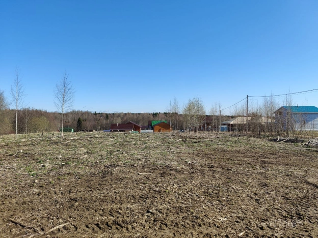Купить земельный участок в Республике Коми. Вариант № 52210, 0, площадь -  квм, цена 1300000 рублей