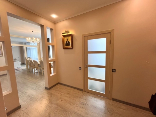 Купить квартиру в Москве. Вариант № 9653351, 16, площадь - квм, цена 7500000 рублей