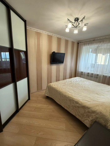 Снять квартиру в Тобольске. Вариант № 2541492, 11, площадь -  квм, цена 70000 рублей