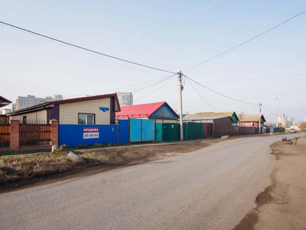 Купить дом в Омске. Вариант № 20724, 3, площадь -  квм, цена 8300000 рублей