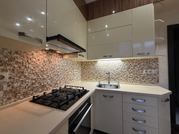 Купить квартиру на улице Мира в Владимире. Вариант № 8059724, 1, площадь -  квм, цена 9300000 рублей