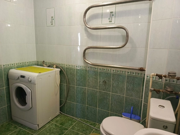 Купить трехкомнатную квартиру в Новосибирске. Вариант № 7627246, 16, площадь -  квм, цена 5600000 рублей