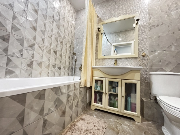 Купить однокомнатную квартиру на улице Рахманинова в Пензе. Вариант № 8060929, 7, площадь -  квм, цена 6500000 рублей