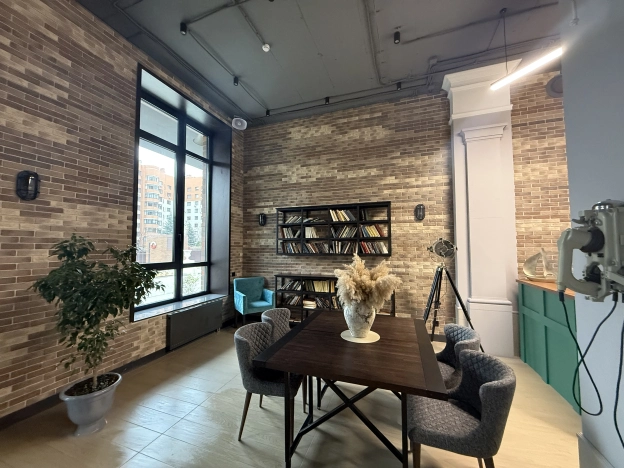 Купить однокомнатную квартиру в районе Советский в Волгограде. Вариант № 2637190, 31, площадь -  квм, цена 6300000 рублей