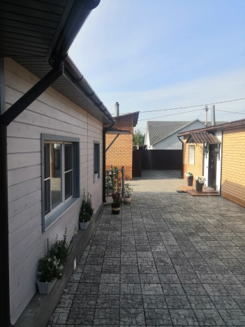 Купить дом в Иркутской области. Вариант № 3994775, 22, площадь -  квм, цена 15000000 рублей