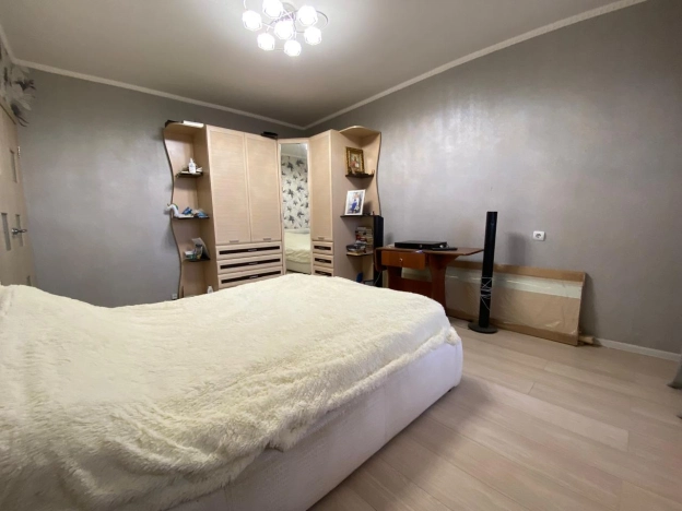 Купить двухкомнатную квартиру в Калужской области. Вариант № 9032736, 7, площадь -  квм, цена 3190000 рублей