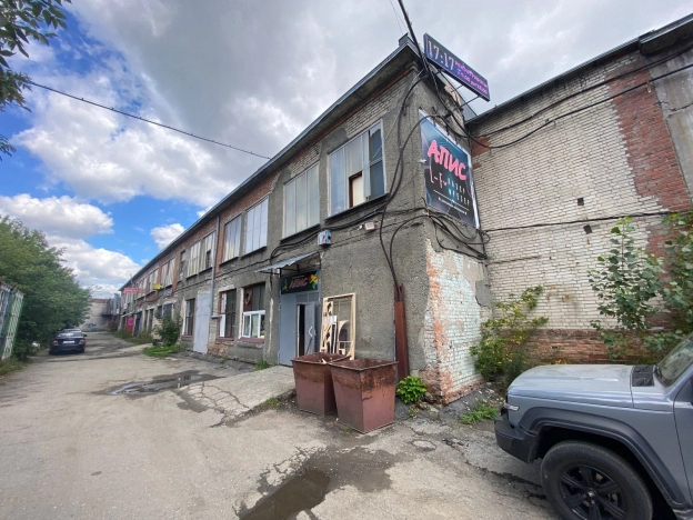 Купить коммерческую недвижимость в Новосибирске. Вариант № 3876797, 7, площадь -  квм, цена 480000000 рублей