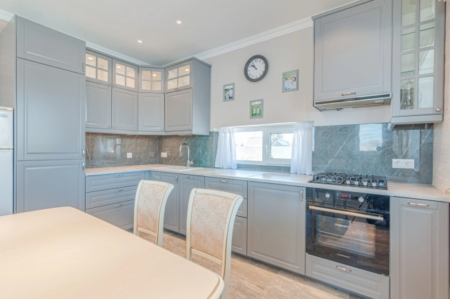 Купить дом в Вологде. Вариант № 28546, 11, площадь - квм, цена 12000000 рублей