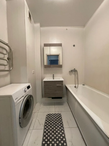 Купить двухкомнатную квартиру в районе Заельцовский в Новосибирске. Вариант № 8217762, 10, площадь -  квм, цена 8990000 рублей