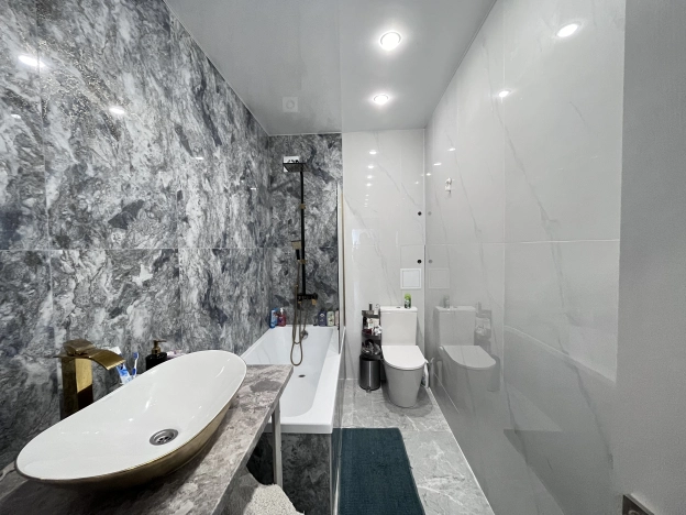 Купить двухкомнатную квартиру в Пионерском. Вариант № 3188089, 9, площадь -  квм, цена 10400000 рублей