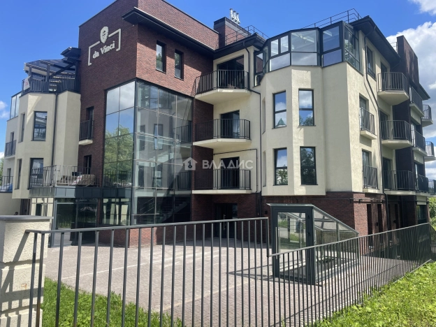 . Вариант № 8475327, 4, площадь - 122.7 квм, цена 16999000 рублей