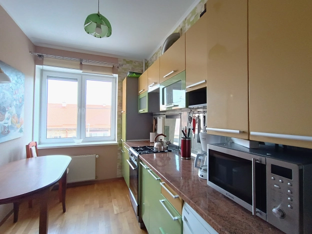 Снять квартиру в Зеленоградске. Вариант № 6878476, 11, площадь -  квм, цена 45000 рублей