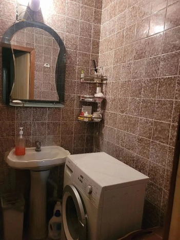 Купить трехкомнатную квартиру в Ростовской области. Вариант № 1794995, 13, площадь -  квм, цена 7100000 рублей