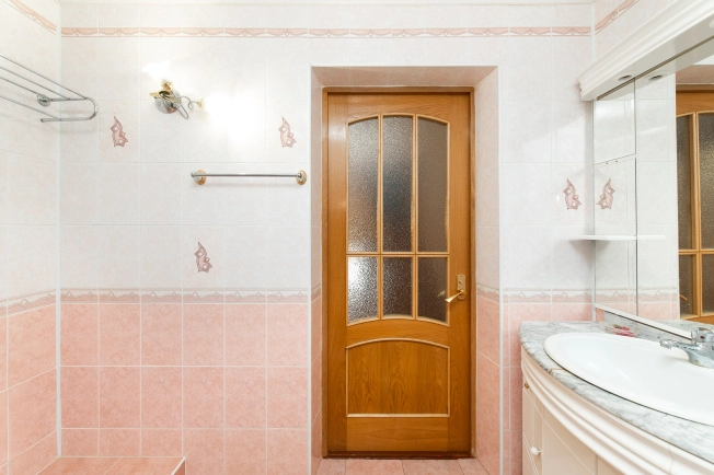 Купить дом на улице Матросова в Республике Башкортостан. Вариант № 7959186, 40, площадь -  квм, цена 13800000 рублей