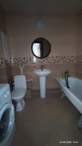 Купить однокомнатную квартиру на улице Переверткина в Воронеже. Вариант № 51722, 3, площадь -  квм, цена 5700000 рублей