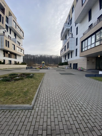 Купить трехкомнатную квартиру на улице Железнодорожная в Химках. Вариант № 23988, 3, площадь -  квм, цена 21700000 рублей