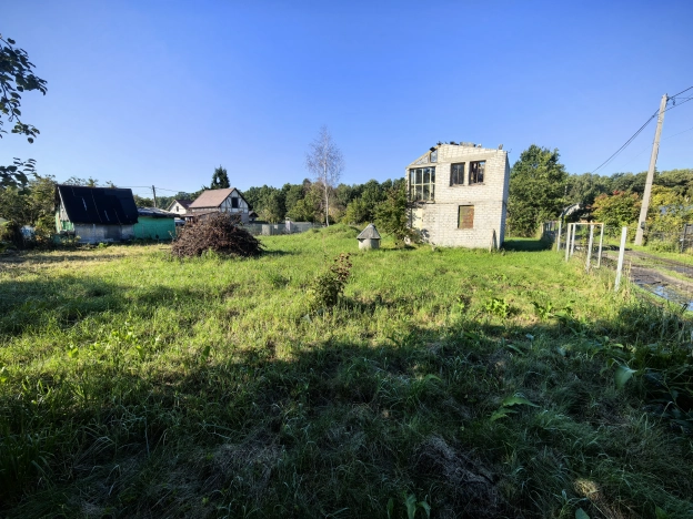 Купить земельный участок на улице Заозёрный проезд в Калининграде. Вариант № 3716650, 7, площадь -  квм, цена 1350000 рублей