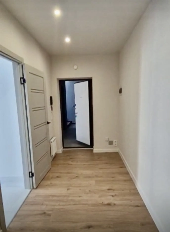 Купить двухкомнатную квартиру в районе Центральный в Калининграде. Вариант № 52728, 3, площадь -  квм, цена 8150000 рублей