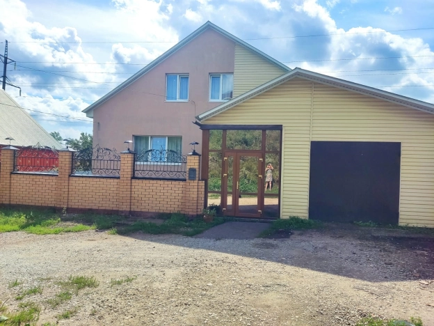 Купить дом в Микрорайоне Советский, Стерлитамак в Стерлитамаке. Вариант № 20420, 0, площадь -  квм, цена 15200000 рублей