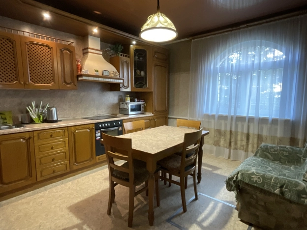 Купить дом в Иркутской области. Вариант № 3678, 9, площадь -  квм, цена 10000000 рублей