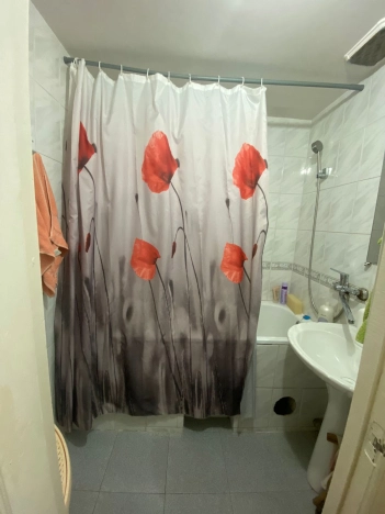 Купить трехкомнатную квартиру на улице 6-я Линия в Ростовской области. Вариант № 5346292, 8, площадь -  квм, цена 6650000 рублей