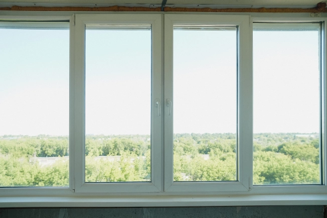 Купить двухкомнатную квартиру на улице Молодогвардейская в Омске. Вариант № 56290, 9, площадь -  квм, цена 6200000 рублей