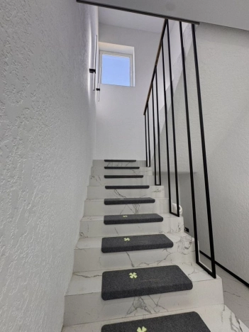 Купить дом в Санкт-Петербурге. Вариант № 2962771, 24, площадь -  квм, цена 29900000 рублей