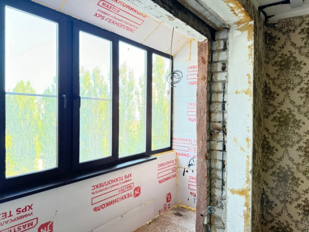 Купить трехкомнатную квартиру в районе Коминтерновский в Воронеже. Вариант № 49579, 8, площадь -  квм, цена 6099000 рублей