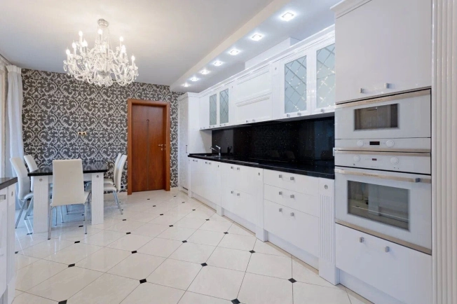 Купить квартиру в Москве. Вариант № 9520312, 10, площадь - квм, цена 139000000 рублей