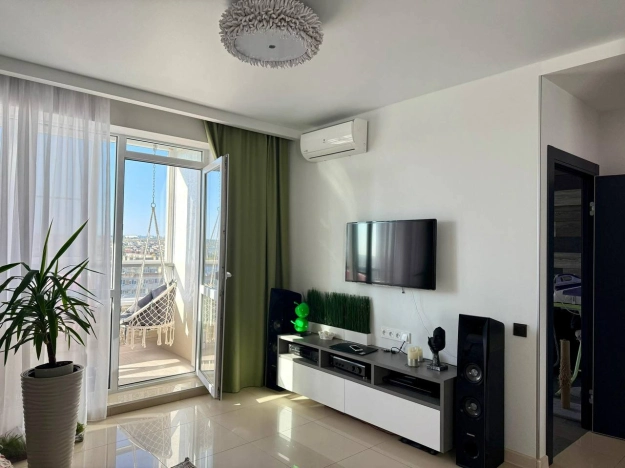 Купить квартиру на улице Ангарская в Волгограде. Вариант № 5465508, 1, площадь -  квм, цена 9950000 рублей