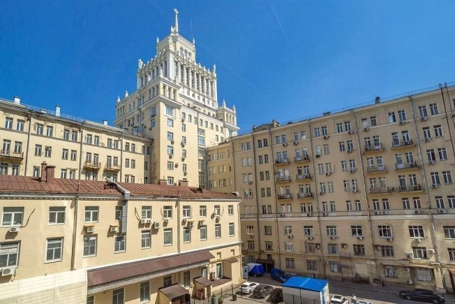 Купить квартиру в Москве. Вариант № 8918359, 13, площадь - квм, цена 48000000 рублей