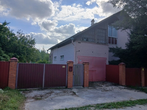 Купить дом в Санкт-Петербурге. Вариант № 9870653, 3, площадь -  квм, цена 11200000 рублей