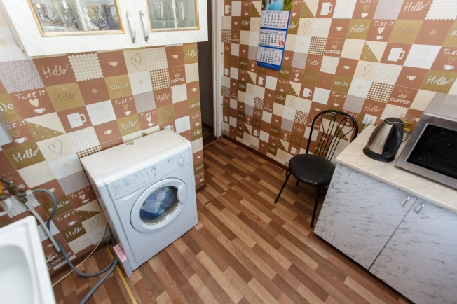 Купить трехкомнатную квартиру на улице проезд Алексея Афанасьева в Петрозаводске. Вариант № 1360748, 2, площадь -  квм, цена 4300000 рублей