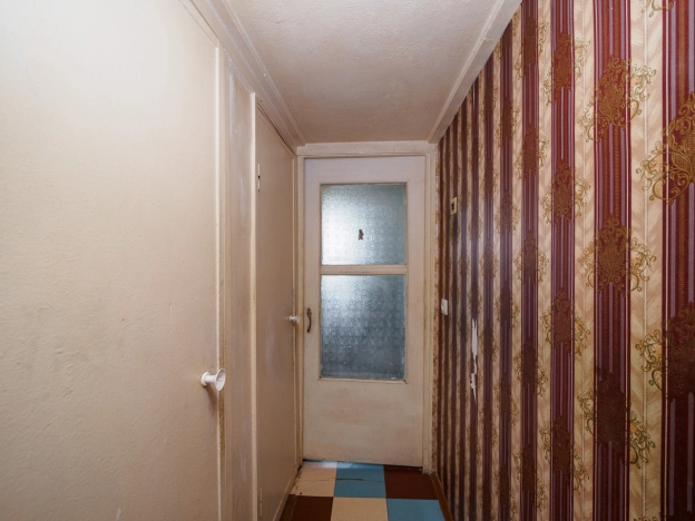 Купить двухкомнатную квартиру в Омске. Вариант № 9055396, 8, площадь -  квм, цена 4000000 рублей