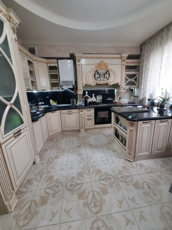 Купить дом в Симферополе. Вариант № 22301, 4, площадь - квм, цена 25500000.0000 рублей