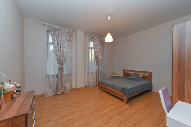 . Вариант № 2896820, 9, площадь - 75 квм, цена 12750000 рублей