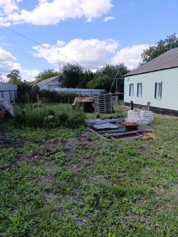 Купить дом в Воронежской области. Вариант № 2179560, 3, площадь -  квм, цена 2150000 рублей