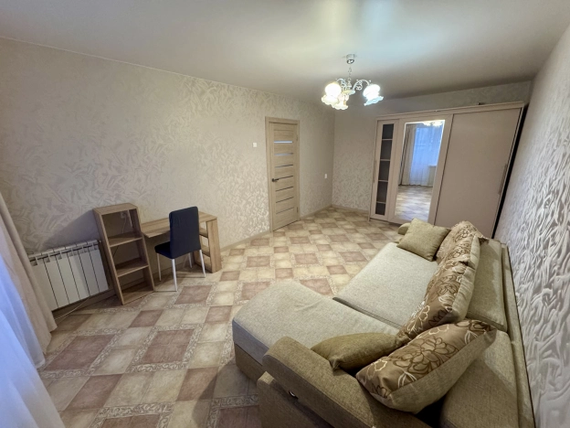 Снять квартиру в Рязани. Вариант № 9194278, 7, площадь -  квм, цена 26000 рублей