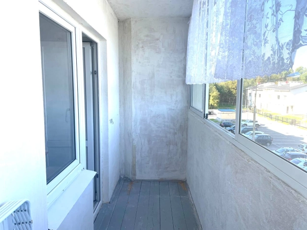 Купить однокомнатную квартиру в Республике Карелия. Вариант № 3296457, 17, площадь -  квм, цена 2000000 рублей