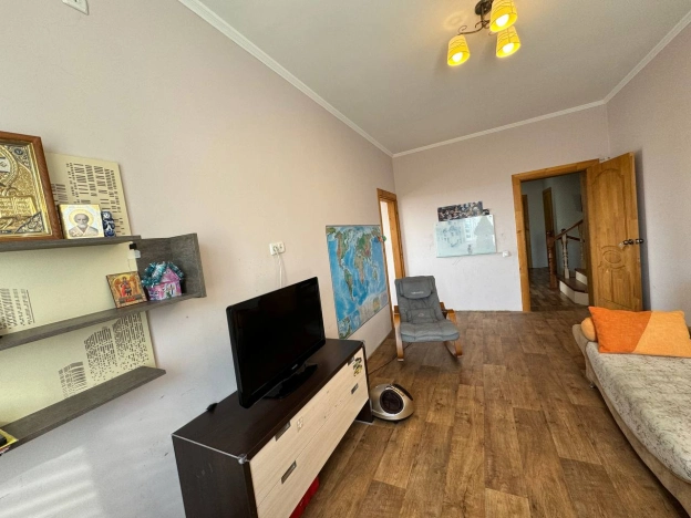 Купить дом на улице 1 Мая в Керчи. Вариант № 910200, 17, площадь -  квм, цена 20000000 рублей